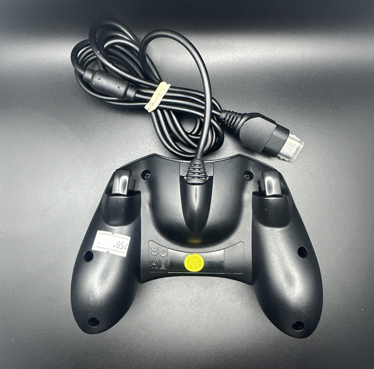 (3RD) ORIGINAL XBOX CONTROLLER - USED