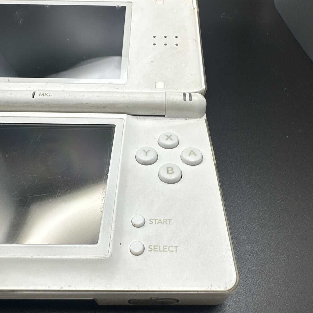 DEFECTIVE- Nintendo DS Lite Handheld System - White