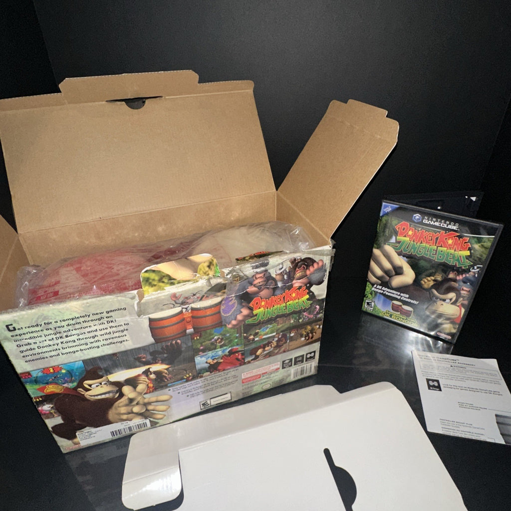 Donkey Kong Jungle Beat (2005 Nintendo GameCube) CIB