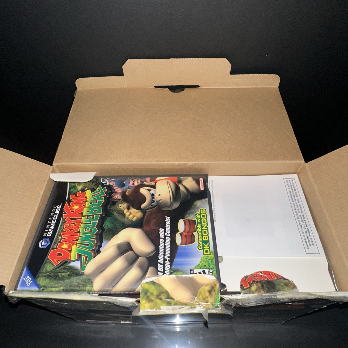Donkey Kong Jungle Beat (2005 Nintendo GameCube) CIB