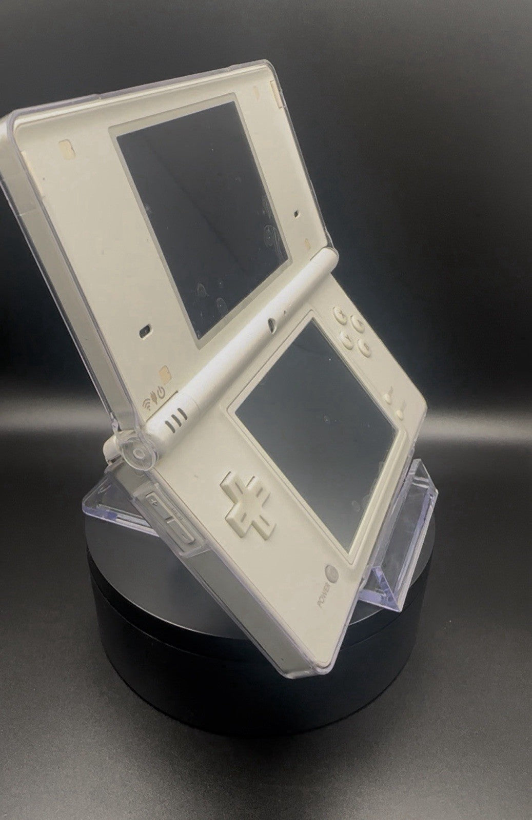 JAP Nintendo DSi Handheld Game Console - White