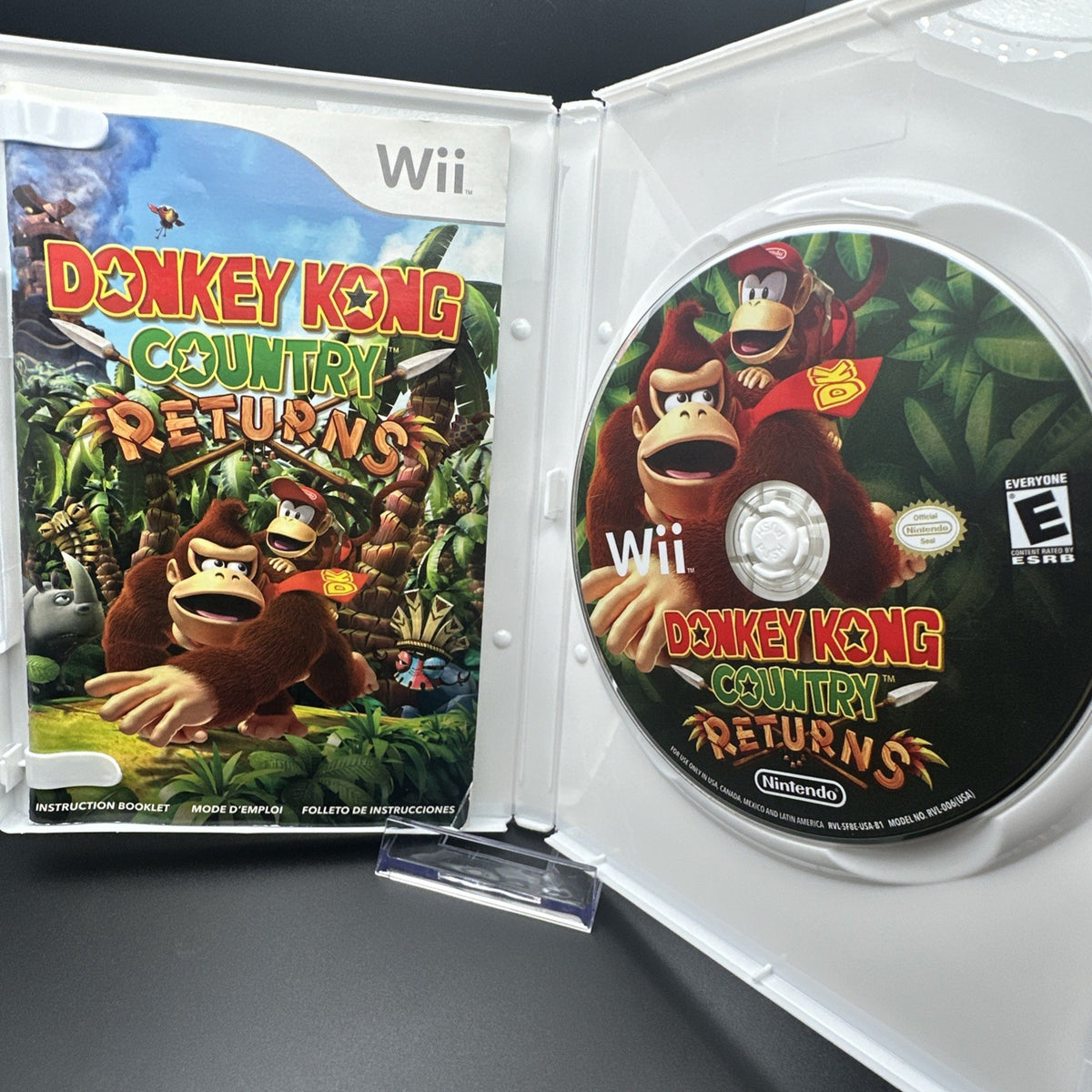 Nintendo Donkey Kong Country Returns (Nintendo Wii, 2010)