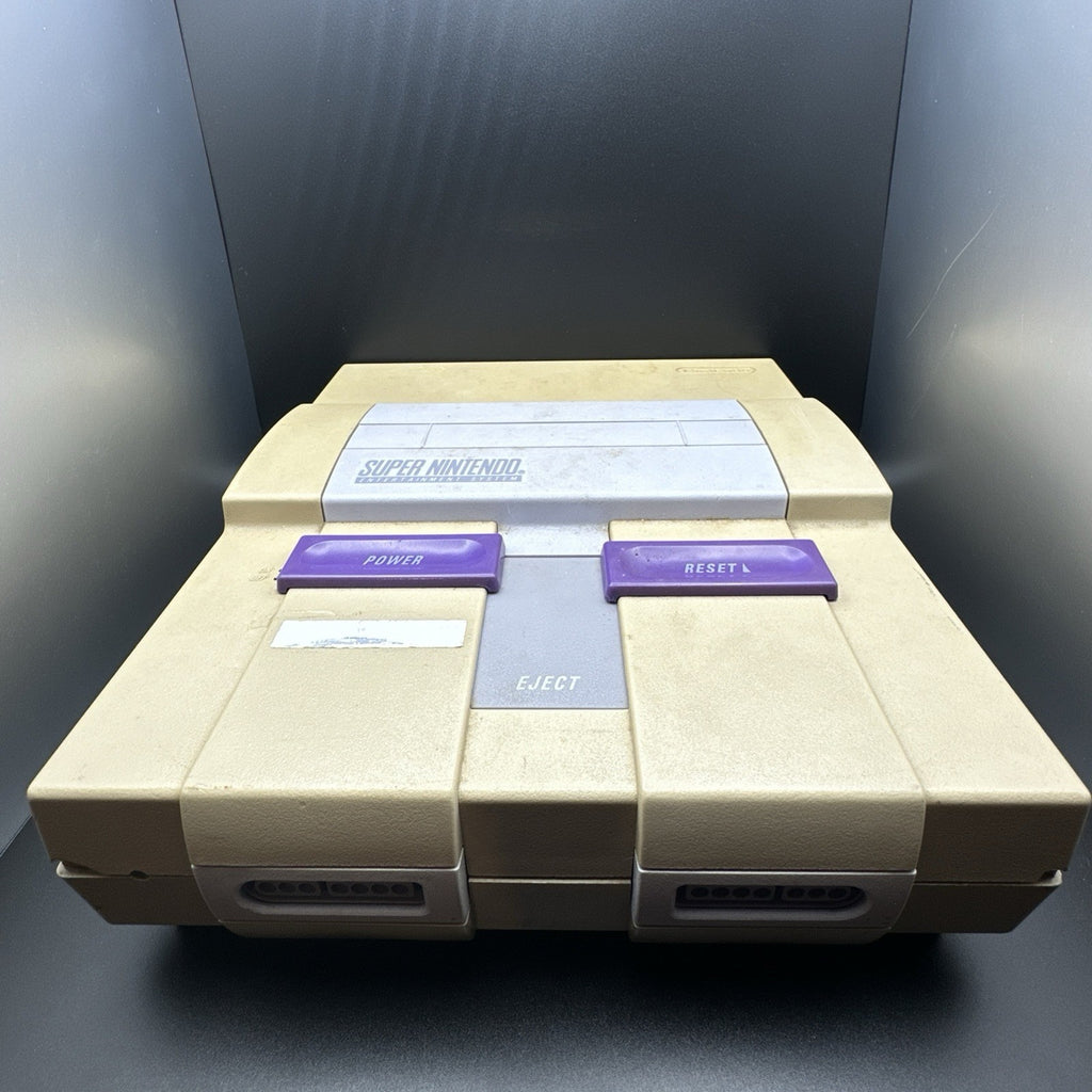 DEFECTIVE - Nintendo SNES Home Console - Gray