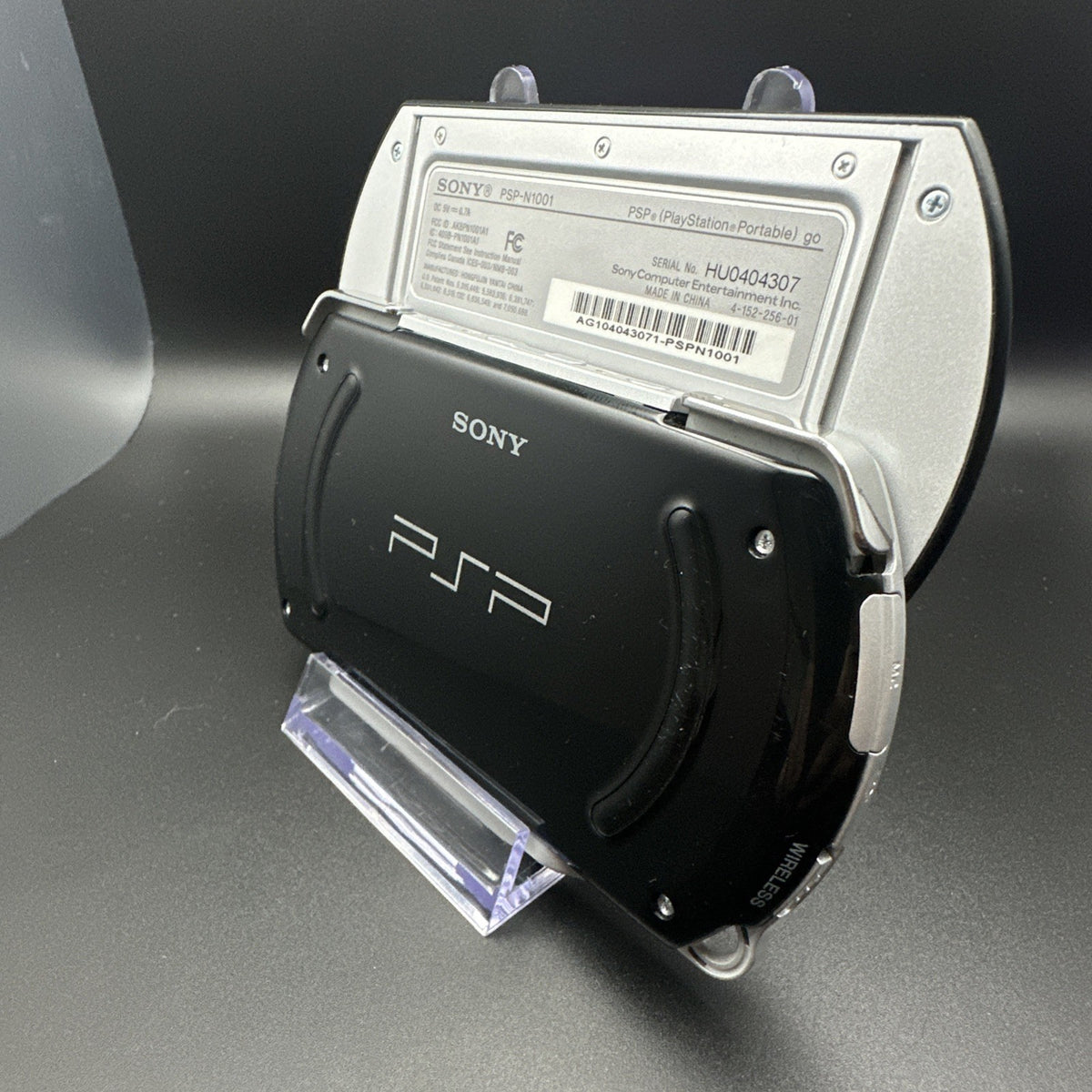 Sony PSP Go 14GB Handheld System - Black
