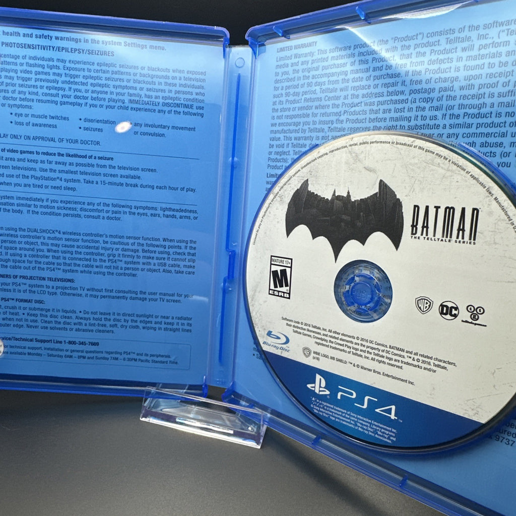 Batman: The Telltale Series -- Season Pass Disc (Sony PlayStation 4, 2016)