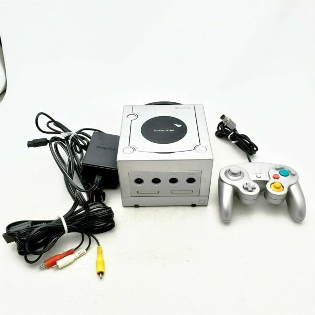 Nintendo GameCube Platinum Console - Silver